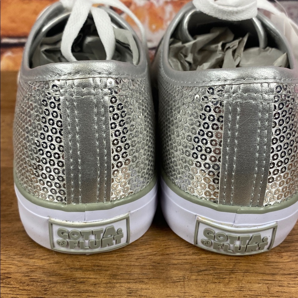 Gotta Flurt Disco 11 Metallic Silver Sequin Low-Top Dance Canvas Sneakers Sz 9 - Picture 9 of 13